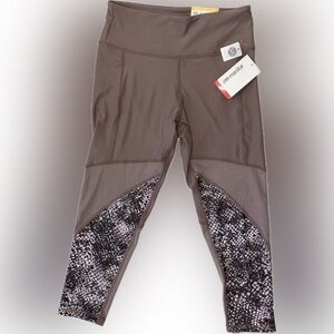 NWT Marika Reversible Leggings